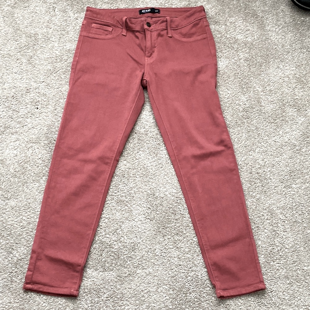 Just Black Addison Skinny Jean Burgundy size 29 petite